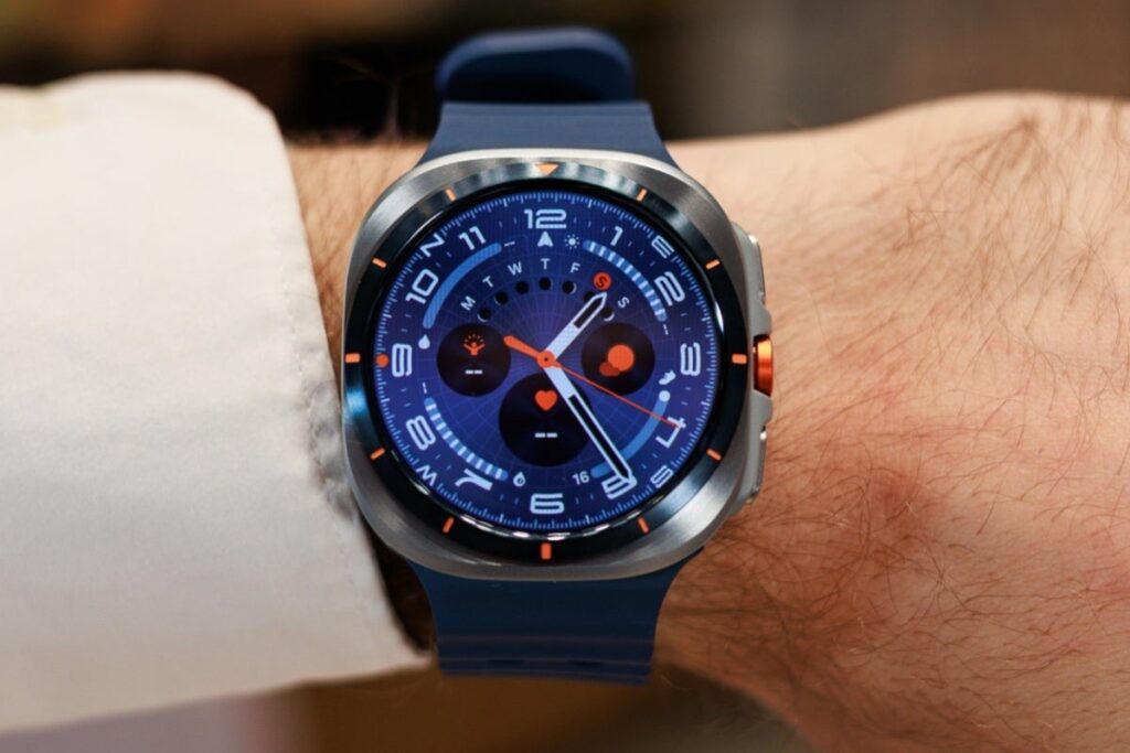 samsung-galaxy-watch-ultra-2025-2-1024x683-1 گلکسی واچ اولترا 2025