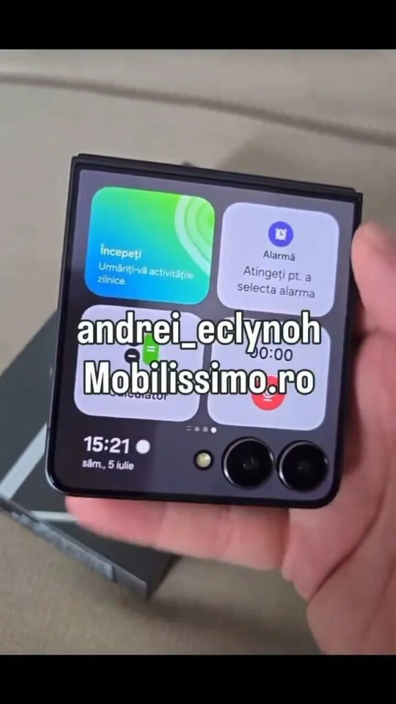 z-flip-7-samsung-576x1024-1